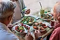 Как не набирать вес после 50 лет: 6 продуктов, которые помогут сохранить стройность