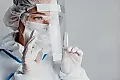 Роспотребнадзор: новый штамм коронавируса PJ.2.1 не опаснее предыдущих