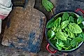 Шпинат: польза и риски для здоровья. Почему сырой шпинат может быть опасен для почек и пищеварения