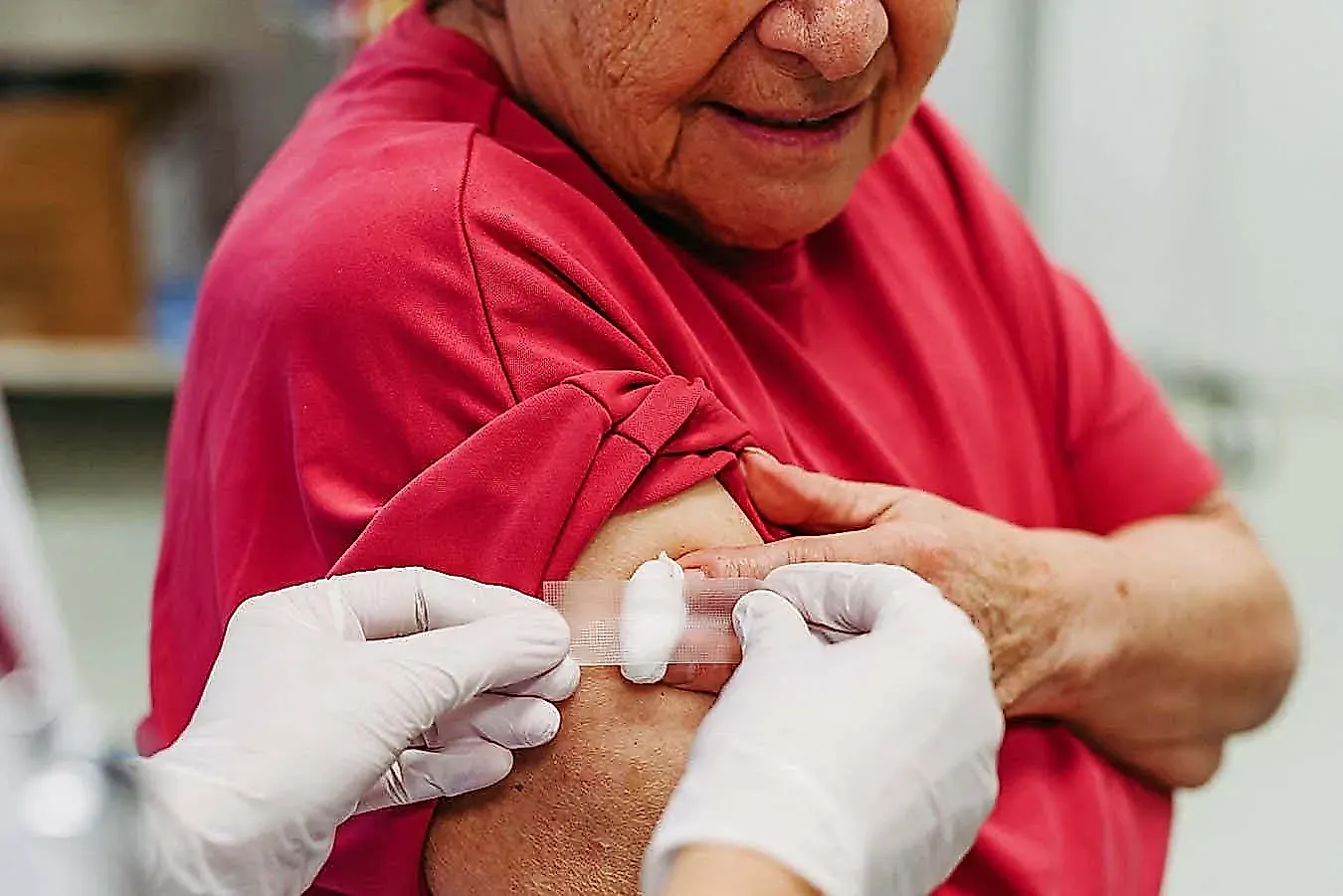 Воспаление и болезнь Альцгеймера: как снизить риск простыми способами