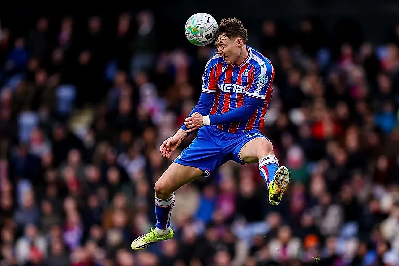 Как удары головой разрушают защитный барьер мозга