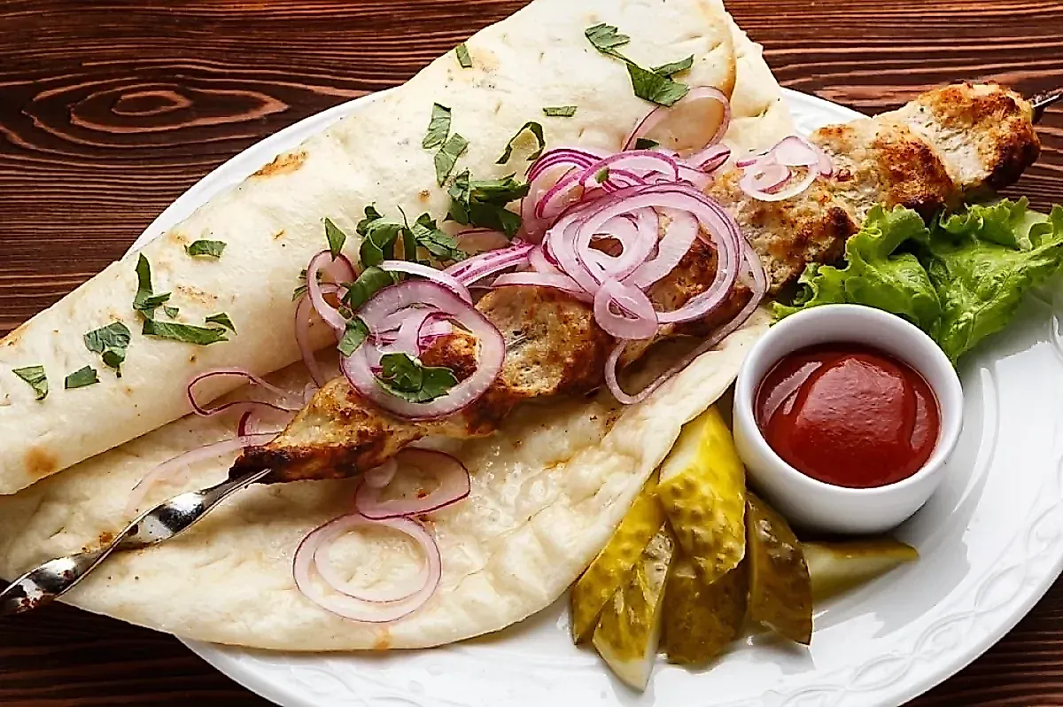 Как выбрать мясо для шашлыка: советы экспертов и способы сэкономить