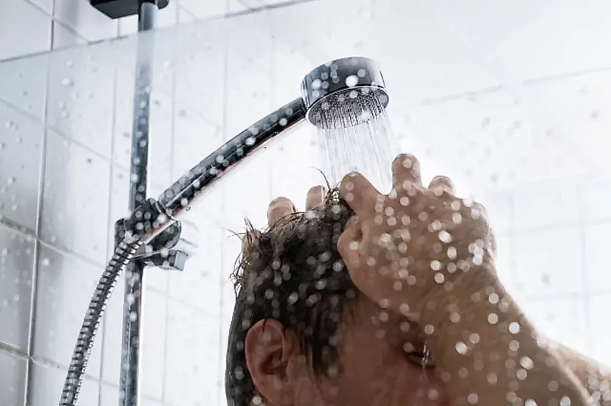 Биолог Лялина: лейка душа — скрытый источник инфекций. Как защитить здоровье семьи