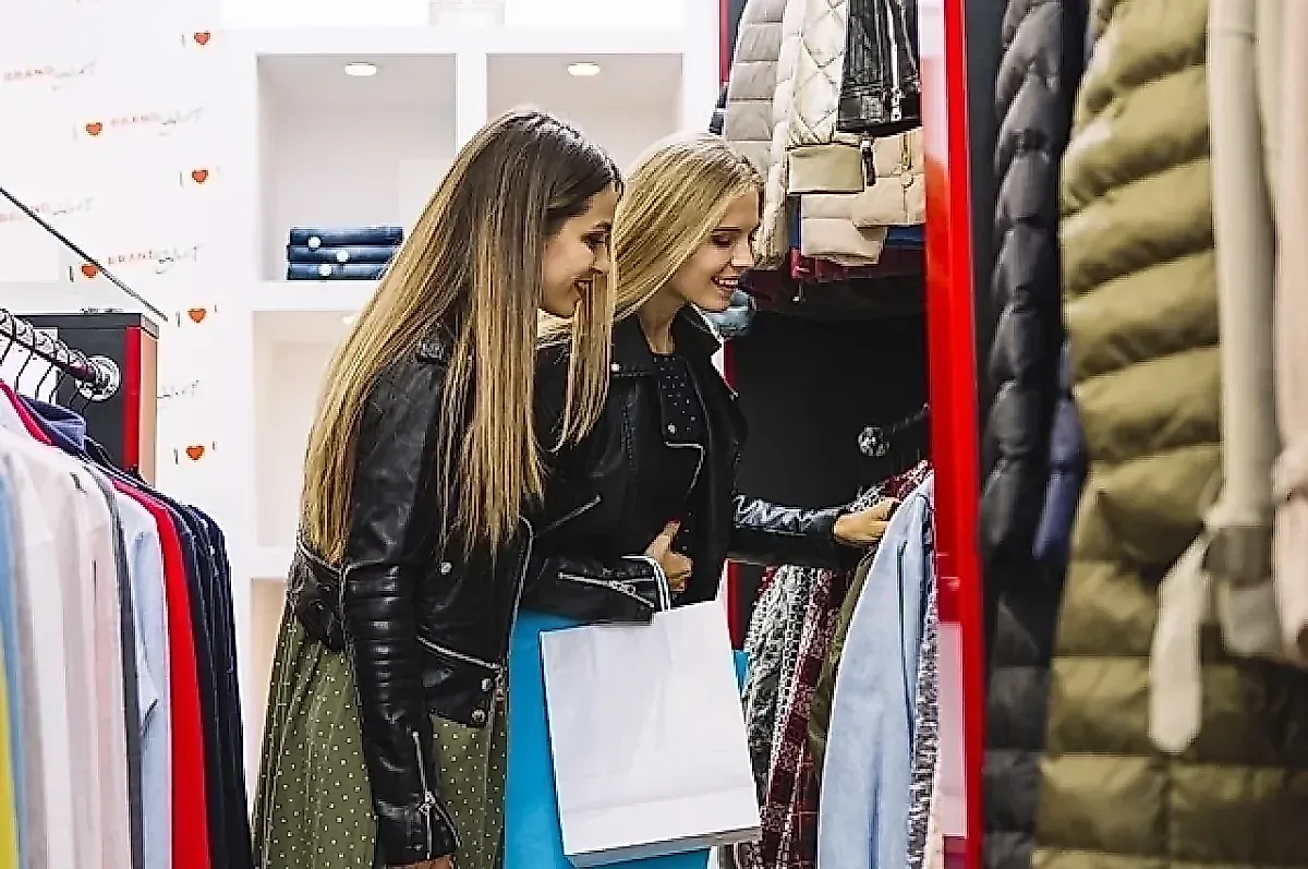 Можно ли заразиться сифилисом через одежду? Факты от врача-дерматовенеролога