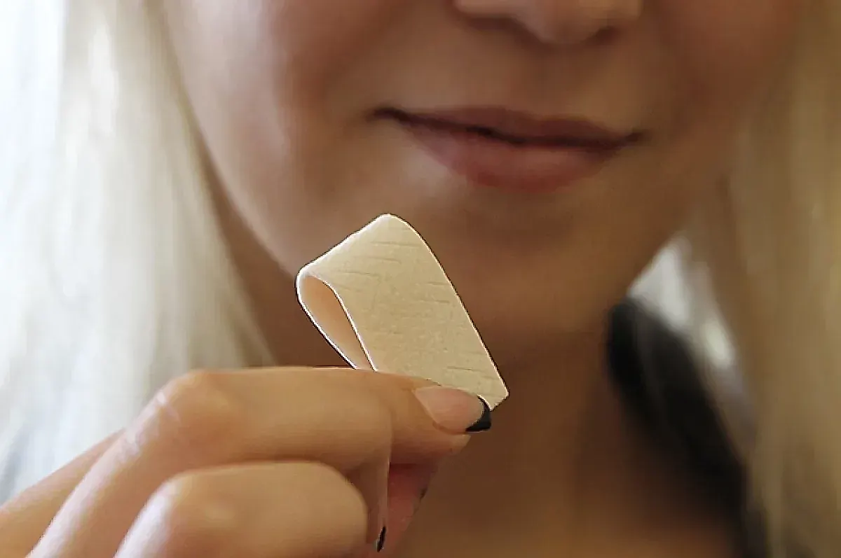 Польза и вред жевательной резинки: мнение стоматолога Артура Тумашевича