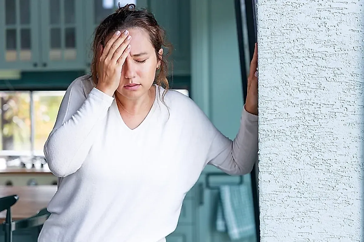 Пять предвестников инсульта: как распознать сигналы организма за дни до приступа