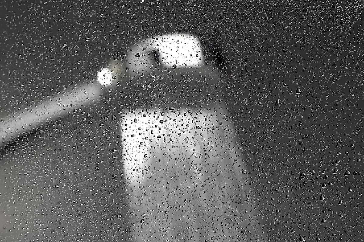 Контрастный душ: научные факты, польза для здоровья и правильная техника от доктора Ивашкова