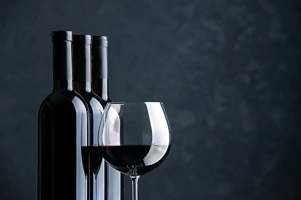 Алкоголь перед сном: как вино и пиво разрушают сон и здоровье — факты от экспертов