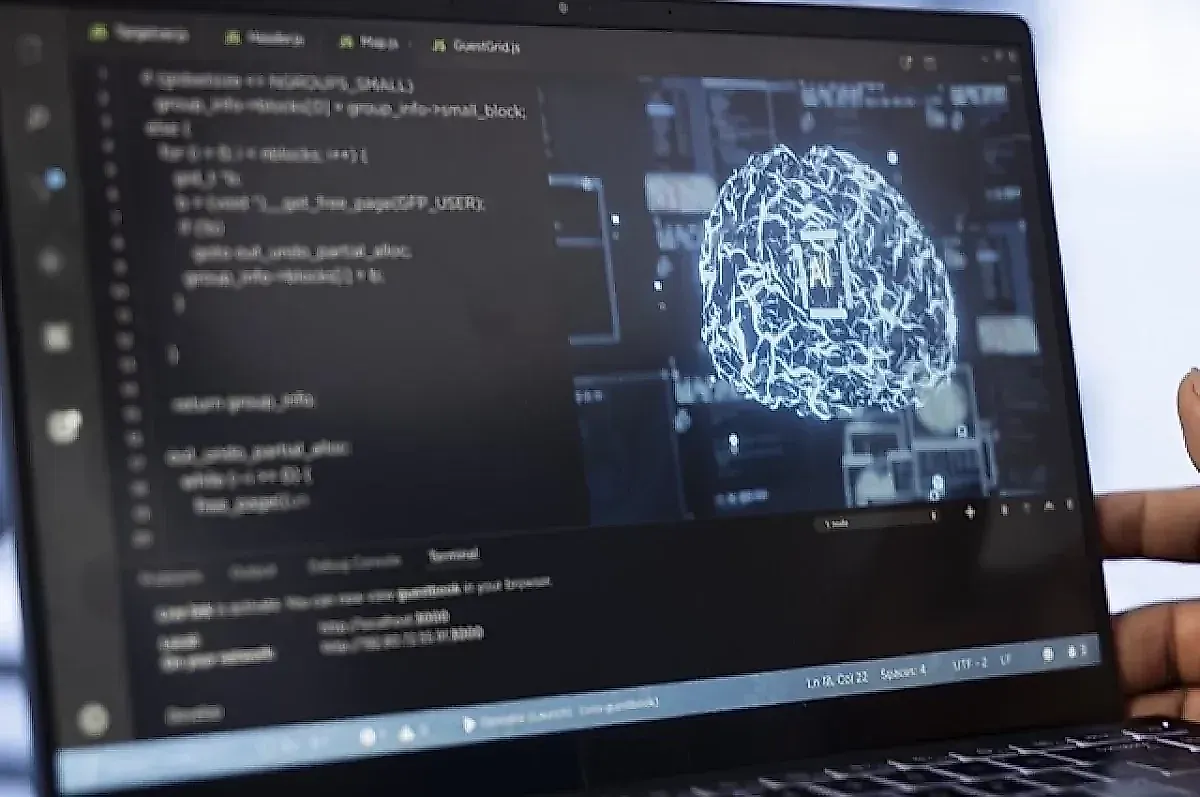 Искусственный интеллект в психологии: может ли ИИ заменить психолога? Мнение эксперта Алены Савюк