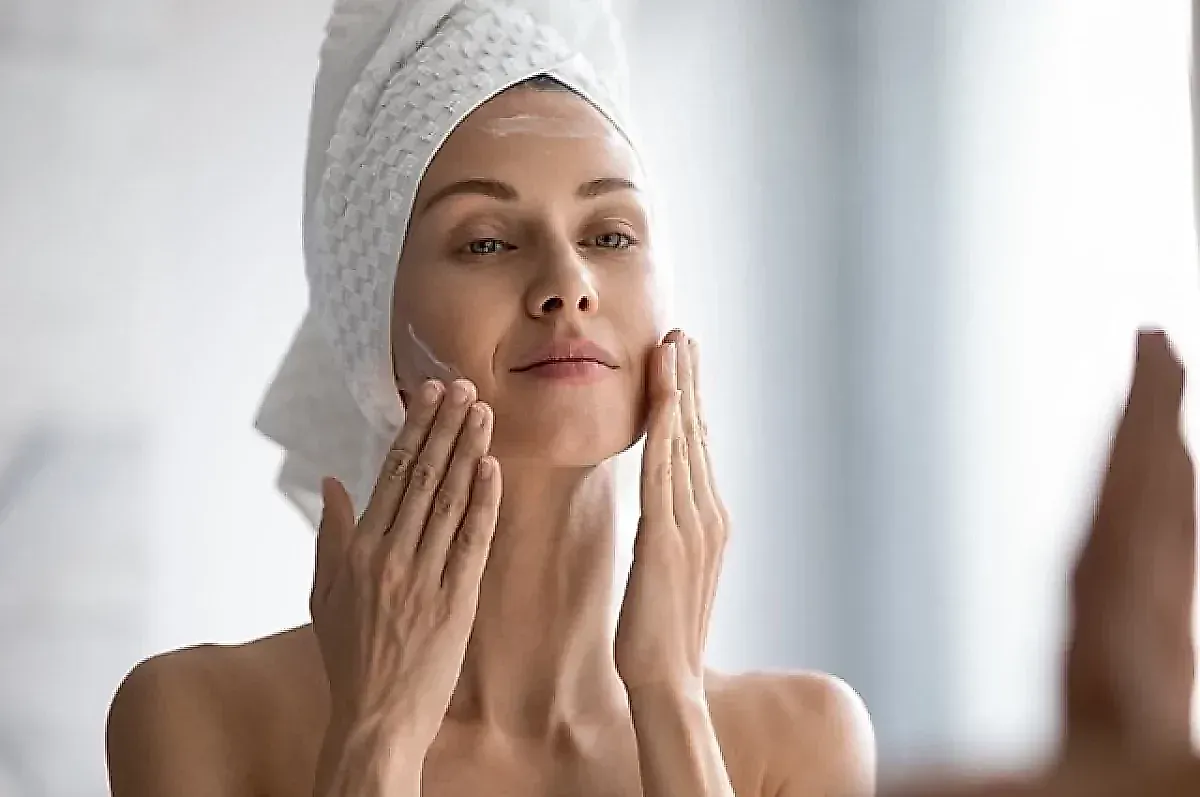 Пилинги с маркетплейсов: скрытые риски химических ожогов и повреждения кожи, о которых предупреждает дерматолог