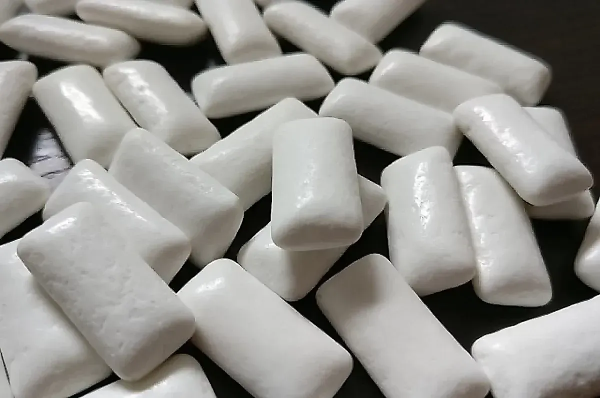 Жевательная резинка от запора: как работает, исследования и рекомендации врача-онколога