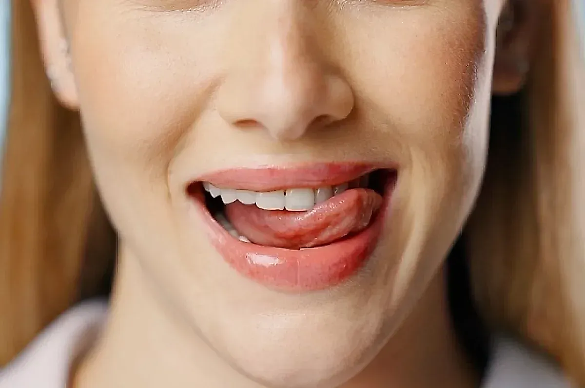 Что делать, если язык примерз к металлу: советы травматолога Апанасюка по первой помощи и лечению