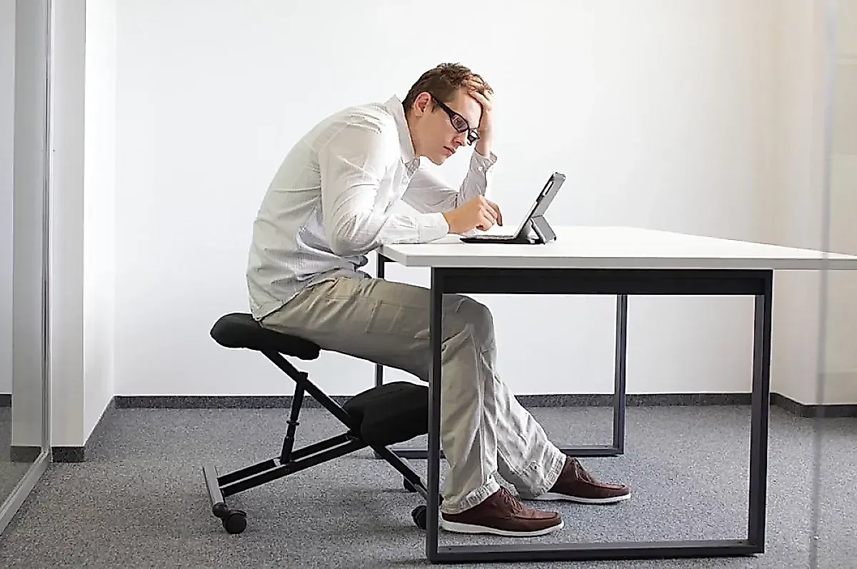 Сутулость: скрытая причина морщин, головных болей и хронических болезней. Как исправить осанку и улучшить здоровье