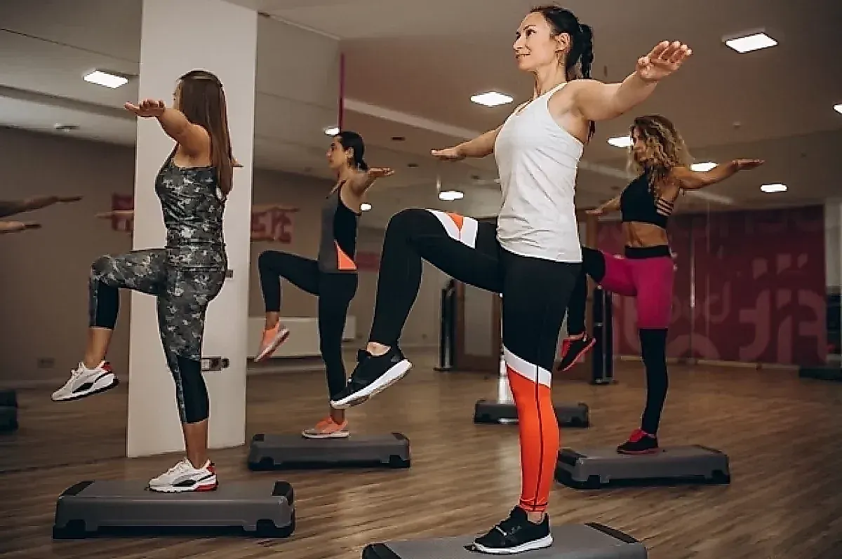 Прыжки для укрепления мышц: техника безопасности, польза и риски от тренера Ирины Мальцевой