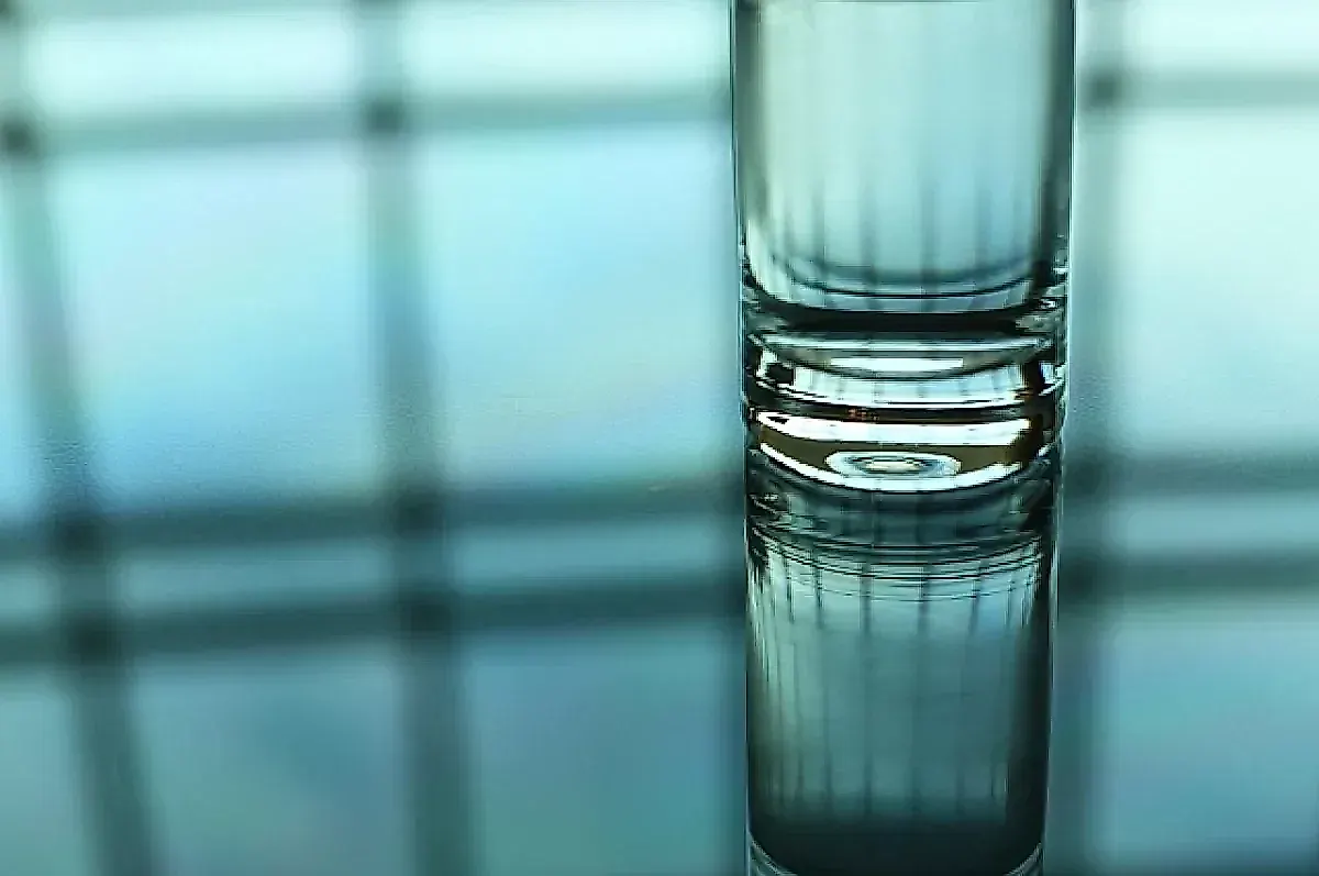 Неочевидные признаки обезвоживания: как распознать нехватку воды в организме до появления жажды