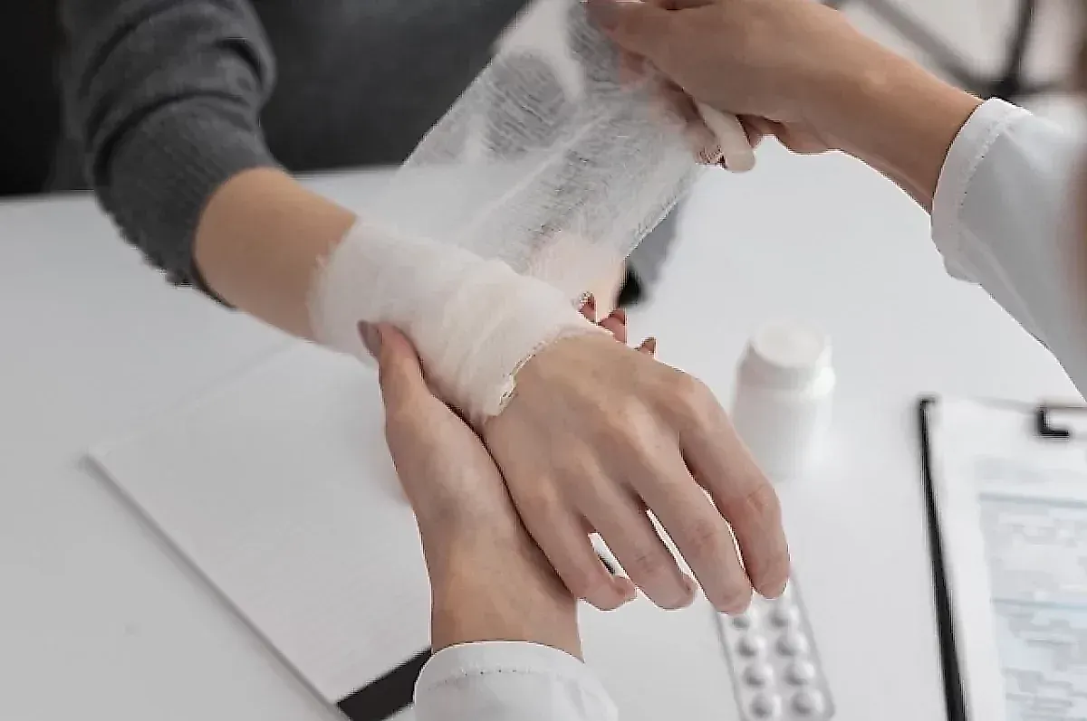 Растяжение мышц: первая помощь, лечение и профилактика от тренера Ирины Мальцевой