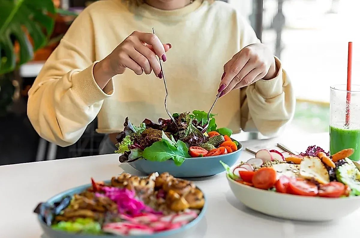 Весенний детокс: мифы и реальность. Врач Елена Павлова о безопасном очищении организма