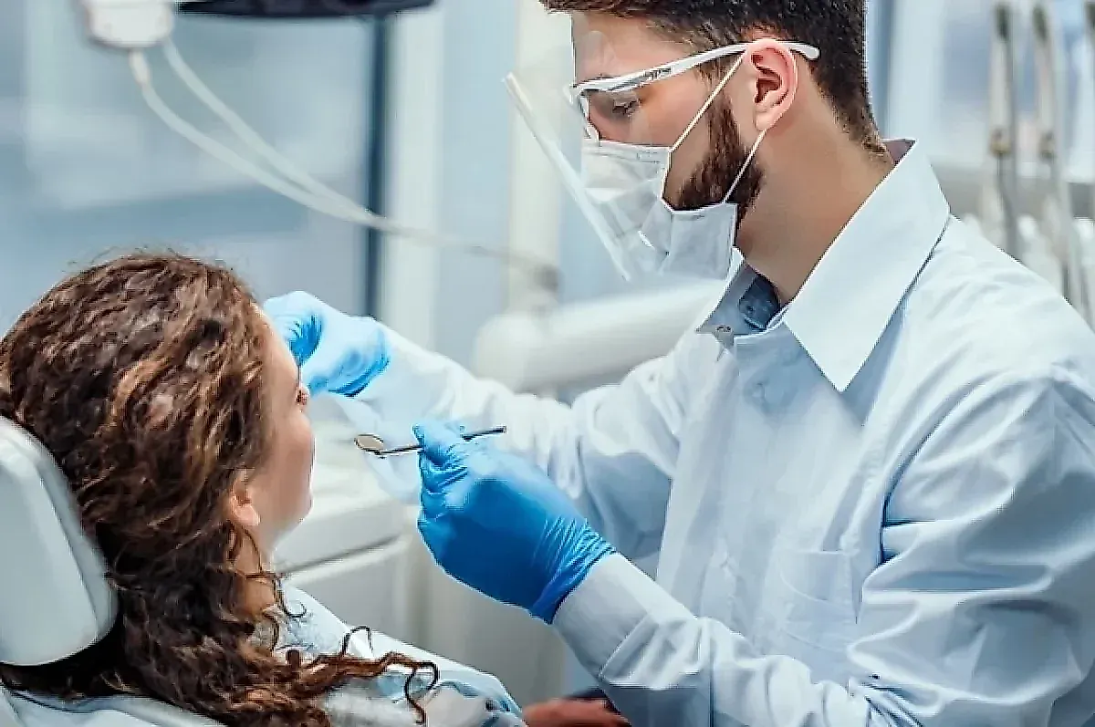 Скол зуба: что делать и как сохранить зуб — советы стоматолога Халилбекова