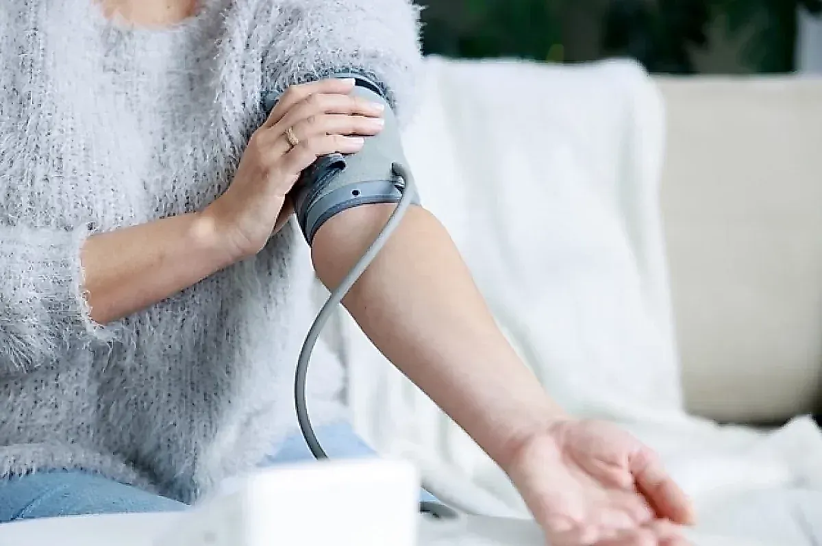 Когда давление требует вызова скорой: советы врача