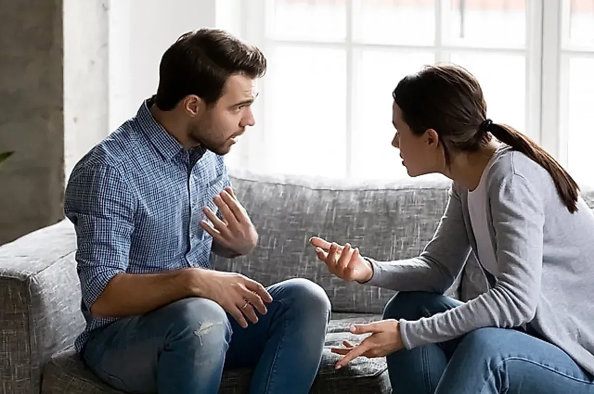Как снизить количество конфликтов в отношениях: советы психолога