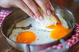 Яйца защищают мозг: как употребление яиц снижает риск болезни Альцгеймера