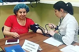 Как тонометр может врать: советы врача по правильному измерению давления