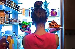 Почему одинаковые продукты влияют на людей по-разному: роль микробиома и метаболизма