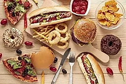 Питание и старение мозга: какие продукты ускоряют когнитивные нарушения