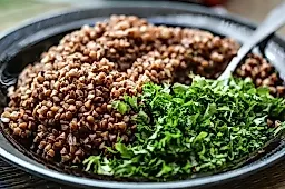 Невролог Алмазов: какие продукты укрепляют память и защищают мозг от старения