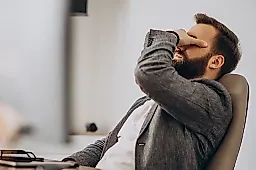 Головная боль как предвестник инсульта: мнение врача Кондрахина и факты о рисках