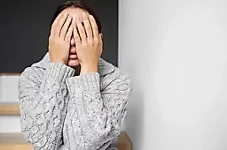 Улыбающаяся депрессия: как распознать скрытое расстройство и почему это важно для здоровья