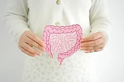 Неочевидный провокатор проблем с ЖКТ и кожей: микробиота рта