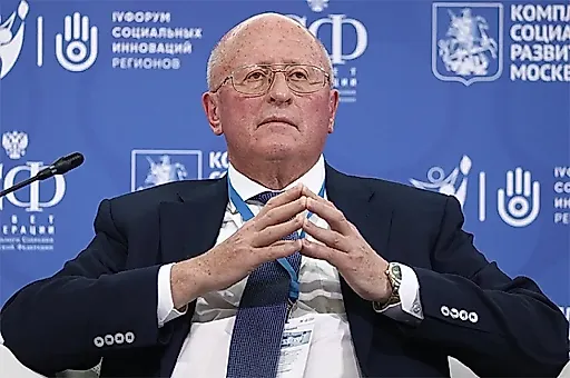 Первая российская вакцина от рака: пациент выписан домой после успешного лечения