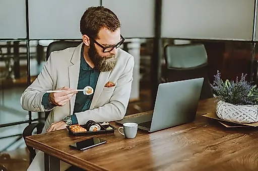 CMNV: новый вирус из рыбы, угрожающий зрению. Что известно о нодавирусе, вызывающем увеит